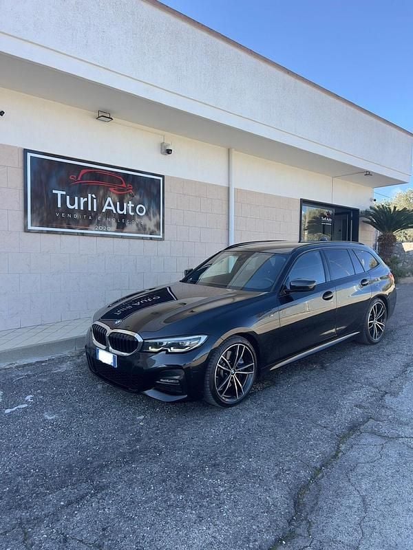 Usata BMW 320e M Sport 190 CV (139 kW) 2021 Nero Station wagon