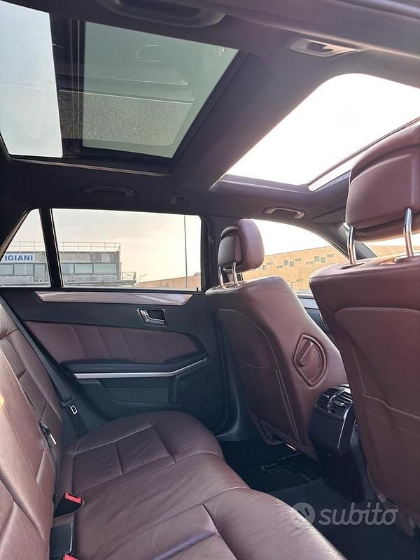 Gebraucht Mercedes E250 Avantgarde 204 PS (150 kW) 2011 Grau Limousine