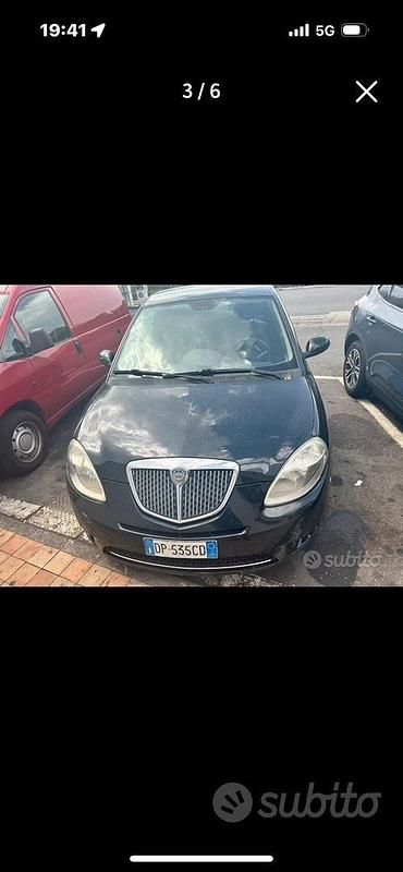 Usata Lancia Ypsilon 69 CV (50 kW) 2008 Nero Utilitaria