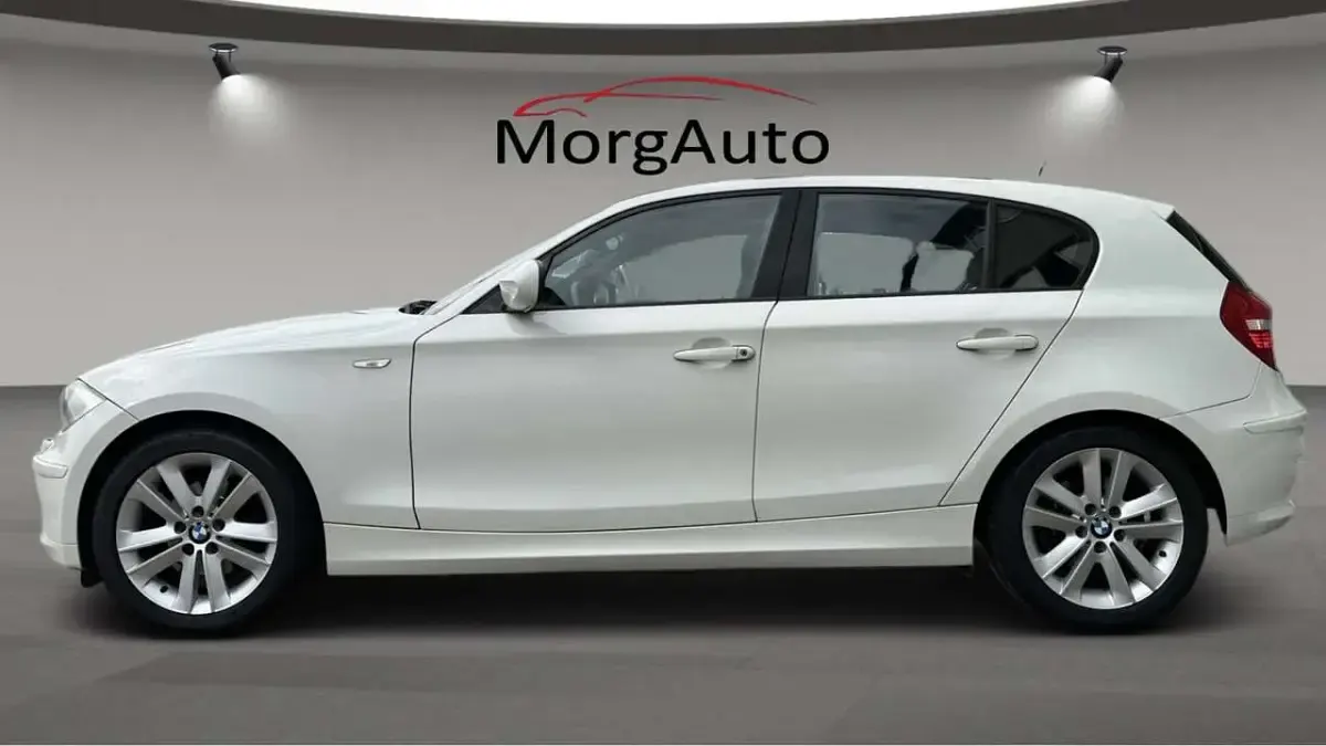 Usata BMW 120 177 CV (130 kW) 2010 Bianco Utilitaria