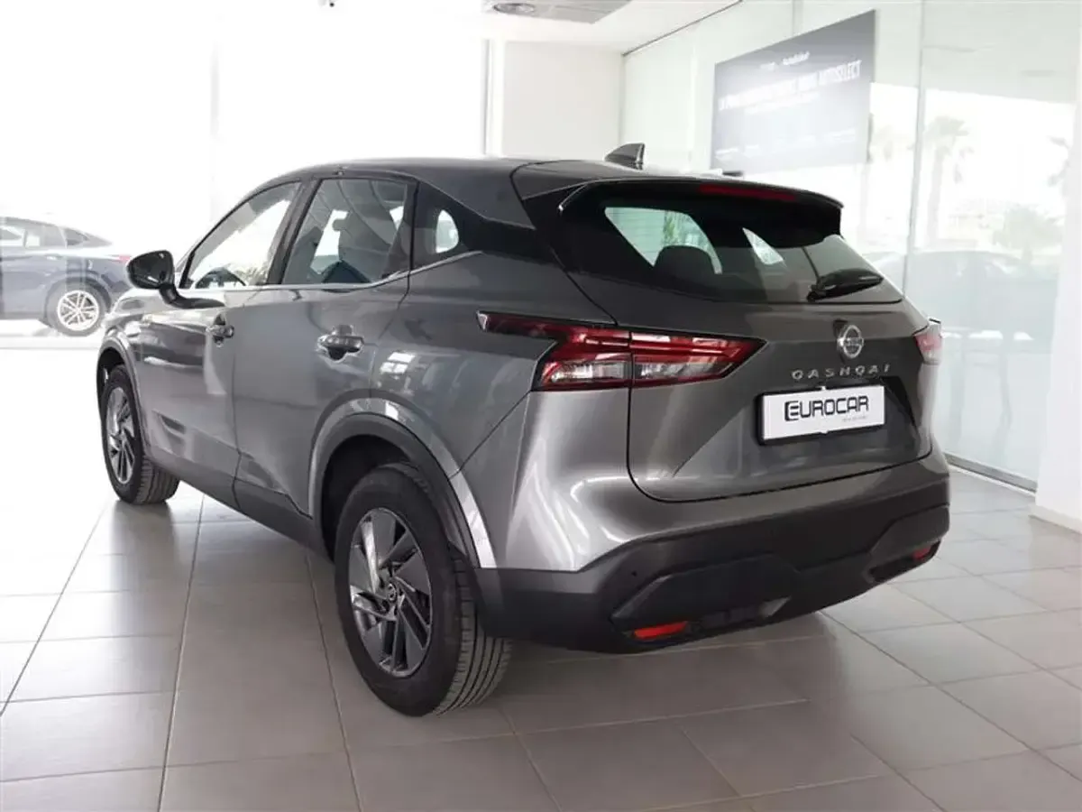 Usata Nissan Qashqai 158 CV (116 kW) 2022 Grigio / gray SUV