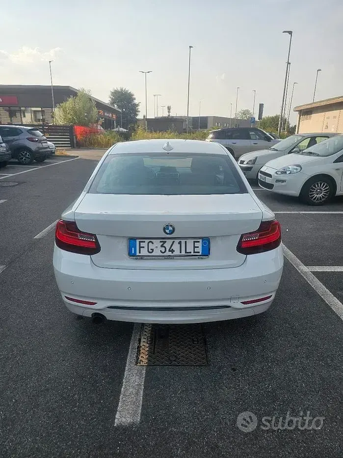 Usata BMW 218 Sport Line 150 CV (110 kW) 2016 Bianco Coupé
