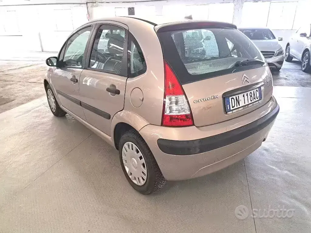 Usata Citroën C3 60 CV (44 kW) 2008 Grigio Berlina