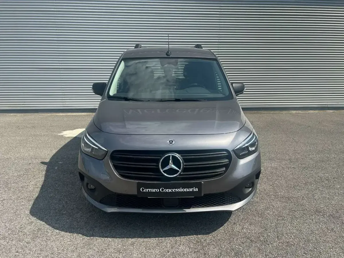 Usata Mercedes Citan 110 95 CV (69 kW) 2025 Grigio metallizzato Monovolume
