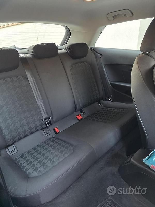 Usata Audi A3 105 CV (77 kW) 2013 Bianco