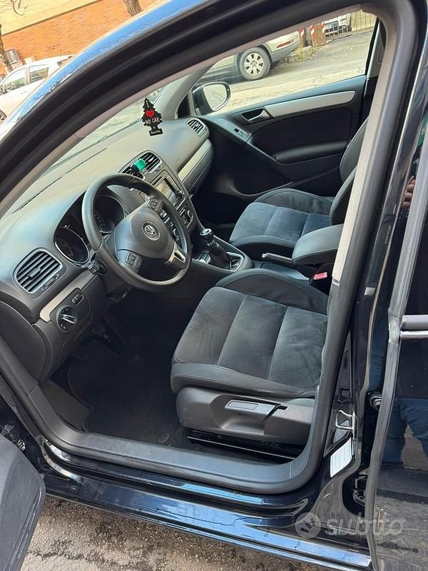 Usata VW Golf VII 143 CV (105 kW) 2012 Berlina