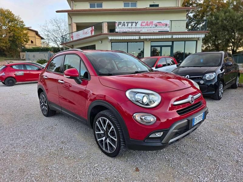 Rosso Usata 2015 Fiat 500X Cross Plus SUV | 10.190 € (Buon prezzo) - Immagine 1/4