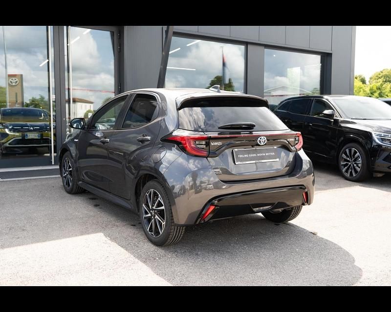 Usata Toyota Yaris Hybrid Business Edition 116 CV (85 kW) 2021 Antracite Berlina