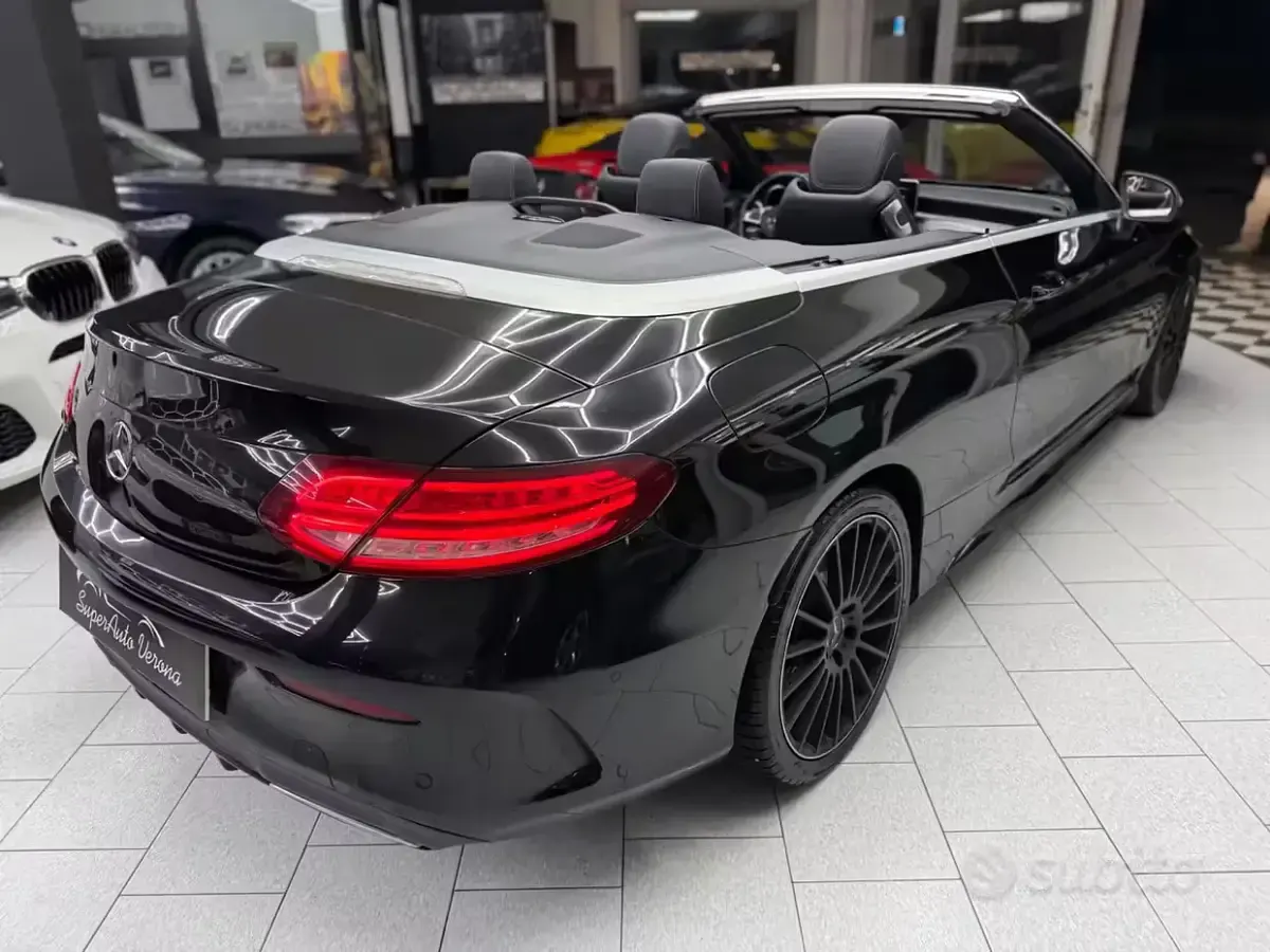 Usata Mercedes C220 Premium Plus 170 CV (125 kW) 2017 Nero Cabrio