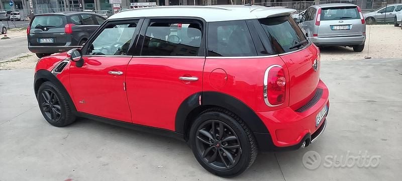 Usata Mini Cooper S 2011 Rosso Utilitaria