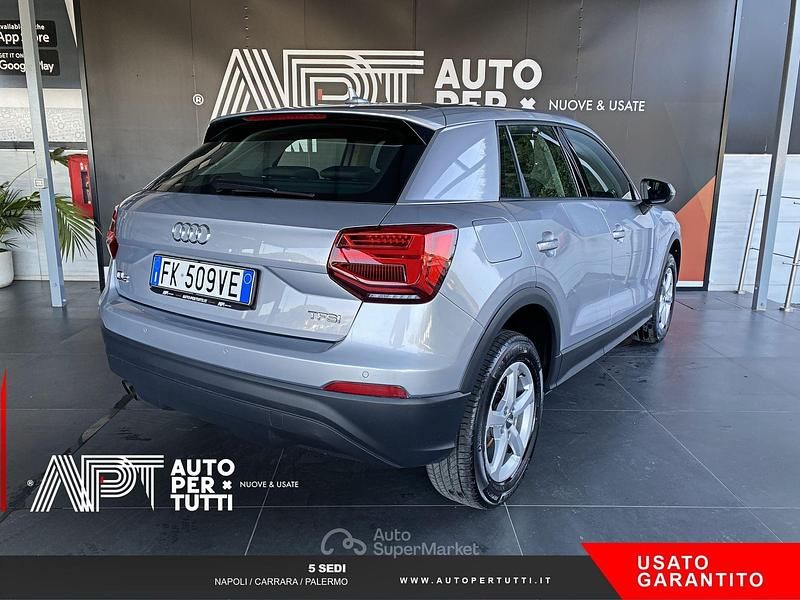 Usata Audi Q2 Business 150 CV (110 kW) 2017 Argento SUV