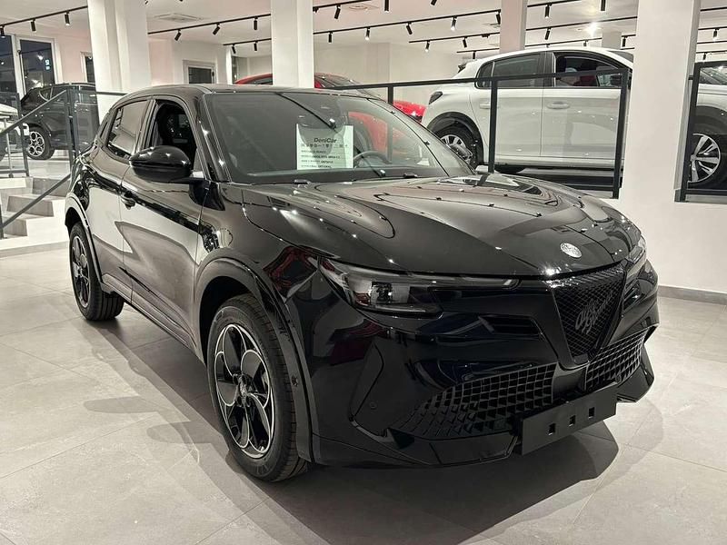 Nuova Alfa Romeo Junior 136 CV (100 kW) 2025 Other SUV