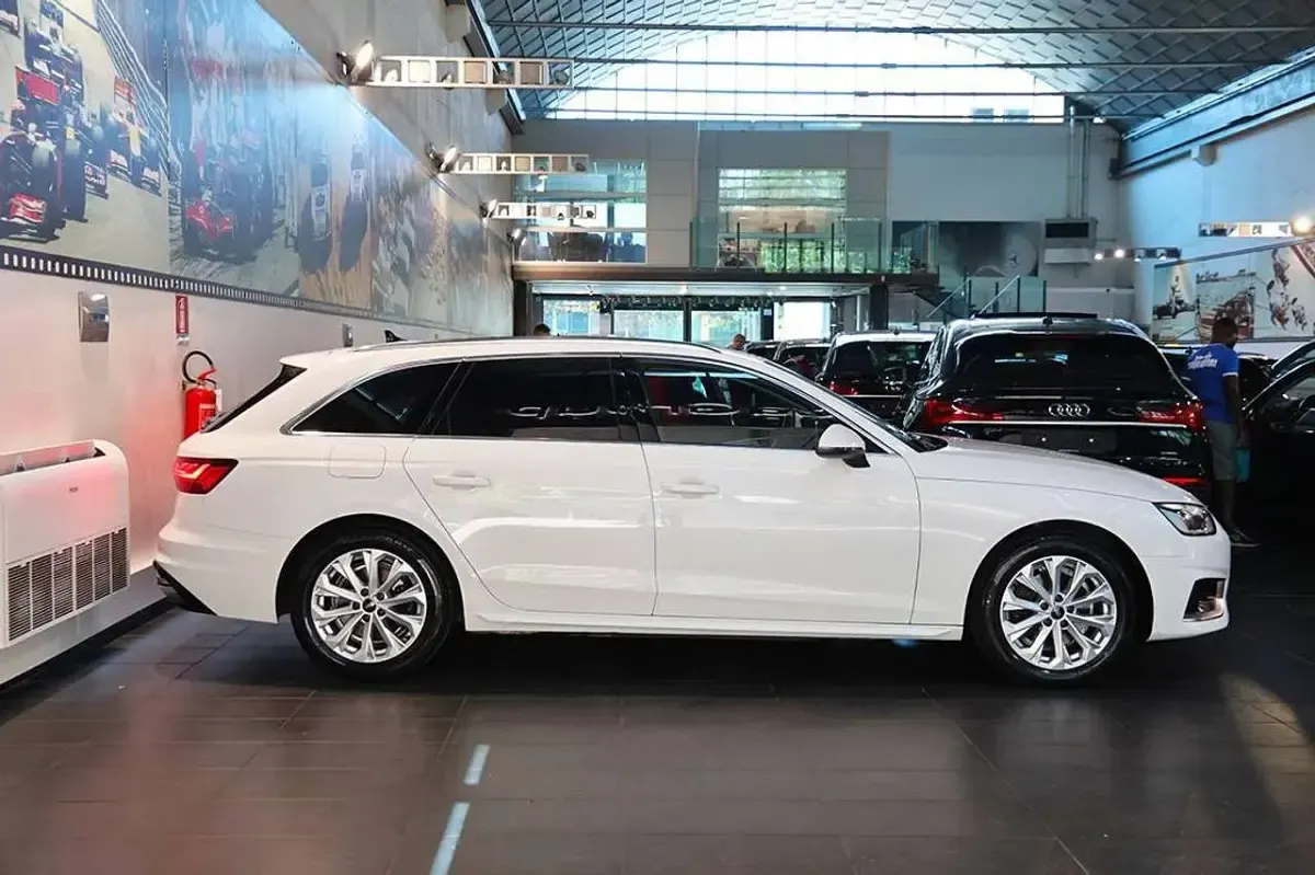 Usata Audi A4 Advanced Plus 163 CV (119 kW) 2023 Bianco Station wagon