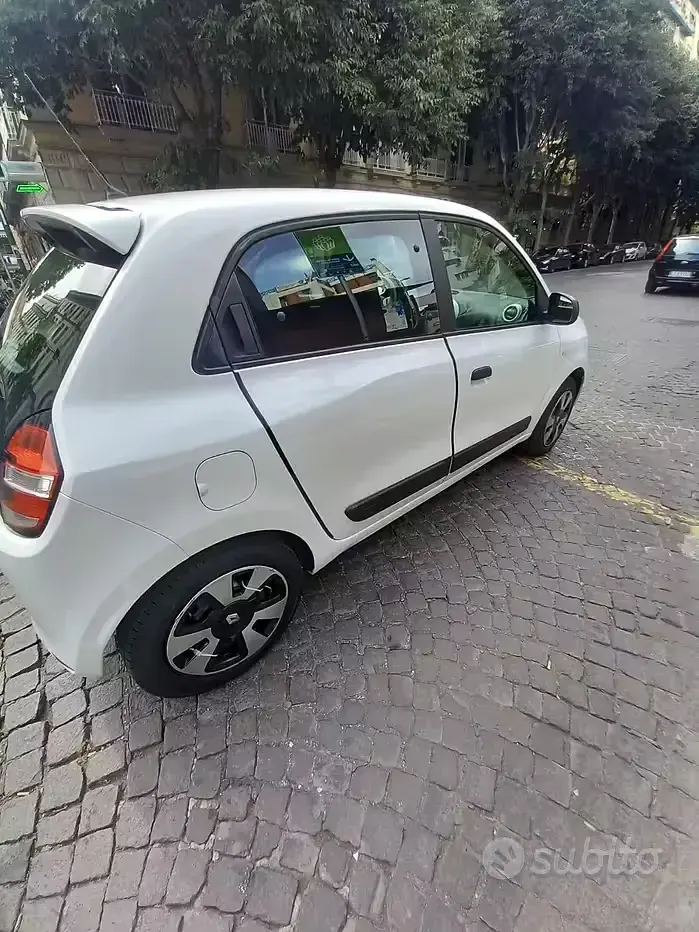 Usata Renault Twingo 69 CV (50 kW) 2015 Bianco Utilitaria