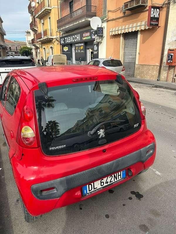 Occasion Peugeot 107 68 ch (50 kW) 2007 Rouge Citadine