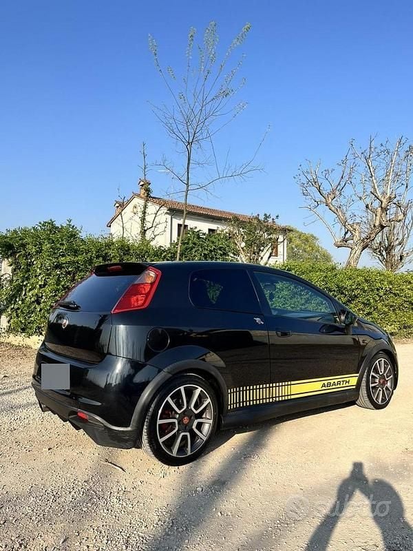 Usata Abarth Grande Punto 155 CV (114 kW) 2010 Utilitaria