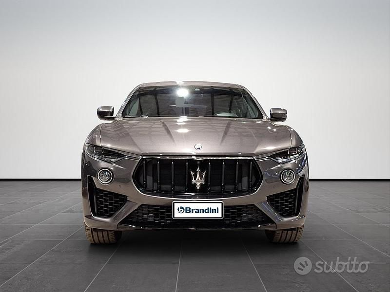 Usata Maserati Levante GT 330 CV (242 kW) 2021 Grigio SUV
