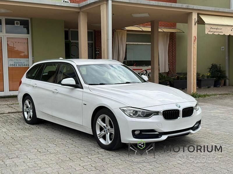 Usata BMW 320 Sport Line 184 CV (135 kW) 2014 Bianco Station wagon