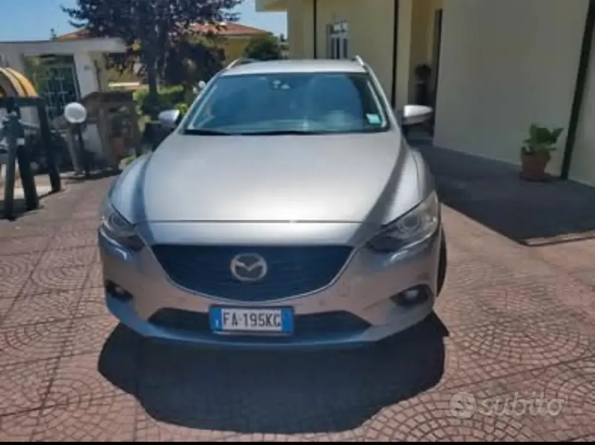 Usata Mazda 6 175 CV (128 kW) 2015 Grigio Station wagon