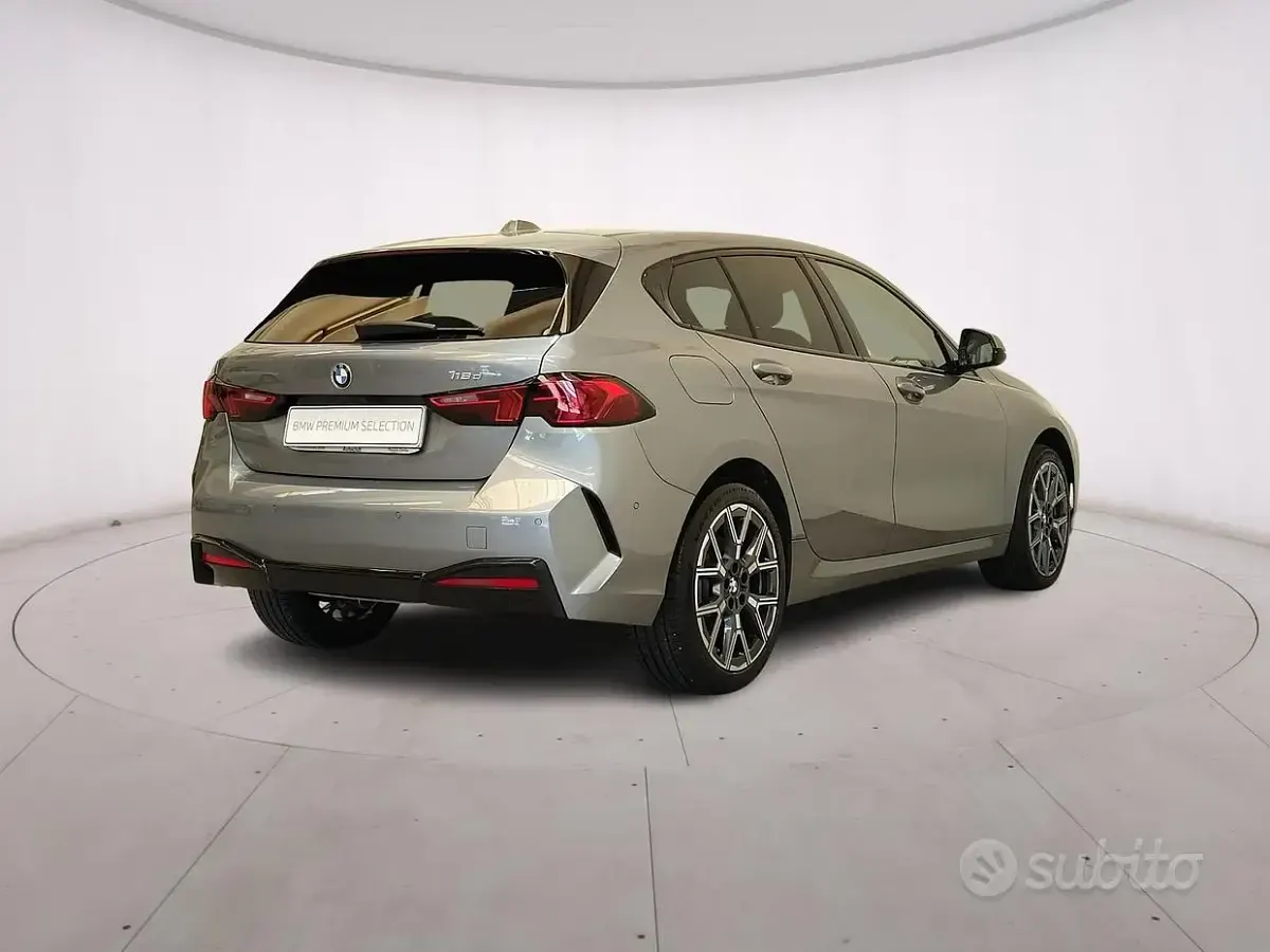 Nuova BMW 118 Comfort Edition 150 CV (110 kW) 2025 Grigio Utilitaria