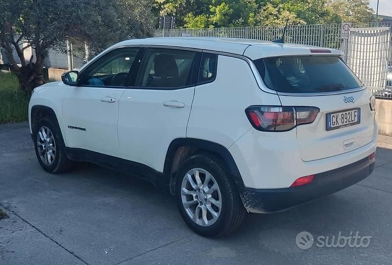 Usata Jeep Compass 130 CV (95 kW) 2022 Bianco SUV