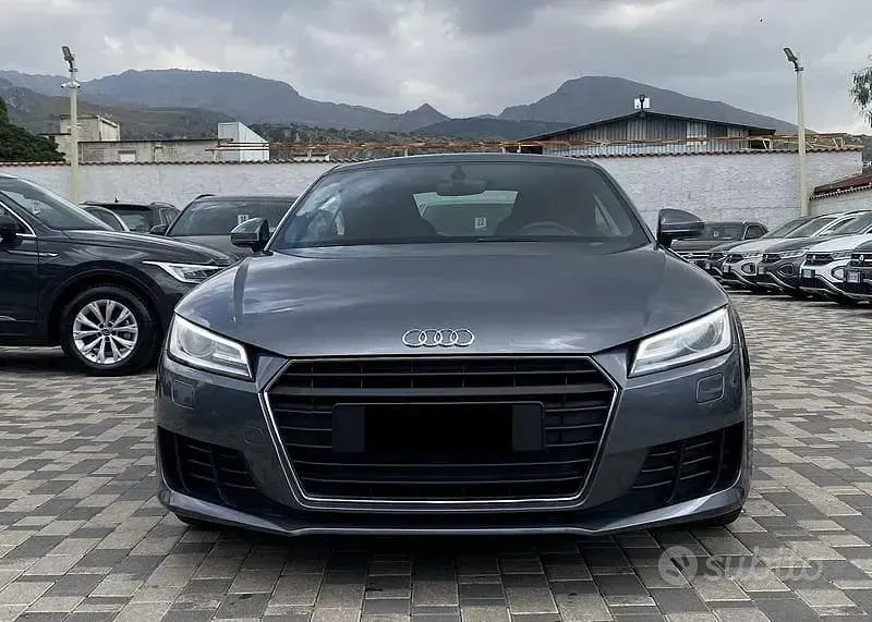 Usata Audi TT 180 CV (132 kW) 2018 Grigio Coupé