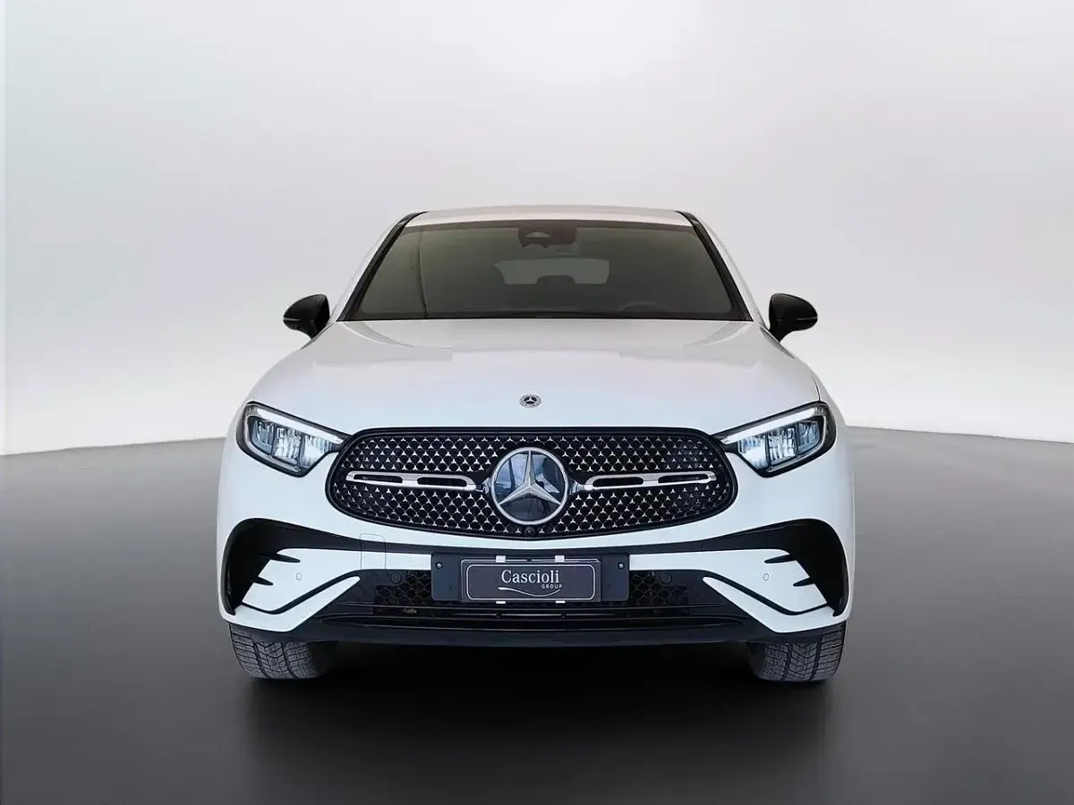 Usata Mercedes GLC300 Advanced Plus 197 CV (144 kW) 2024 Bianco polare SUV