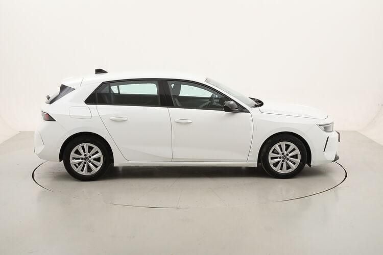 Usata Opel Astra Edition 131 CV (96 kW) 2022 Berlina