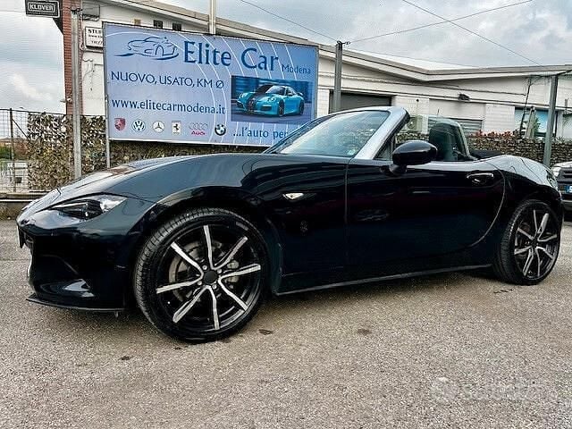 Usata Mazda MX5 Exceed 131 CV (96 kW) 2016 Nero Cabrio