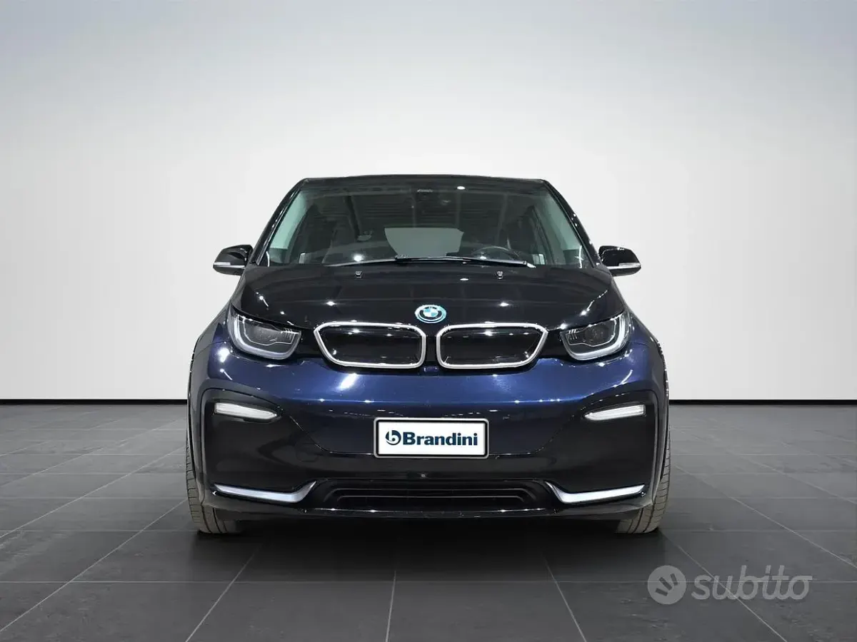 Usata BMW i3 75 kW (102 CV) 2021 Nero Utilitaria