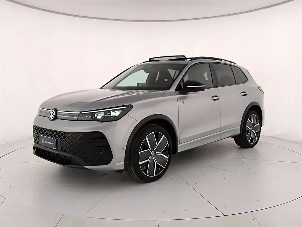 Usata VW Tiguan R-line Plus 150 CV (110 kW) 2026 SUV