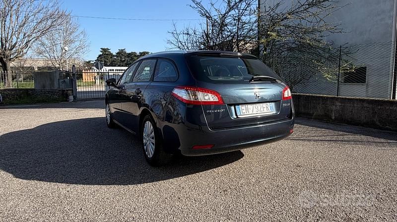 Usata Peugeot 508 Access 115 CV (84 kW) 2012 Blu Station wagon