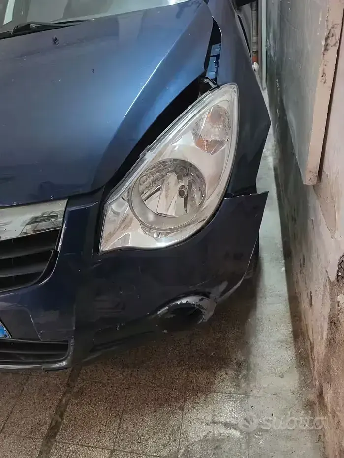 Usata Opel Agila 86 CV (63 kW) 2008 Utilitaria