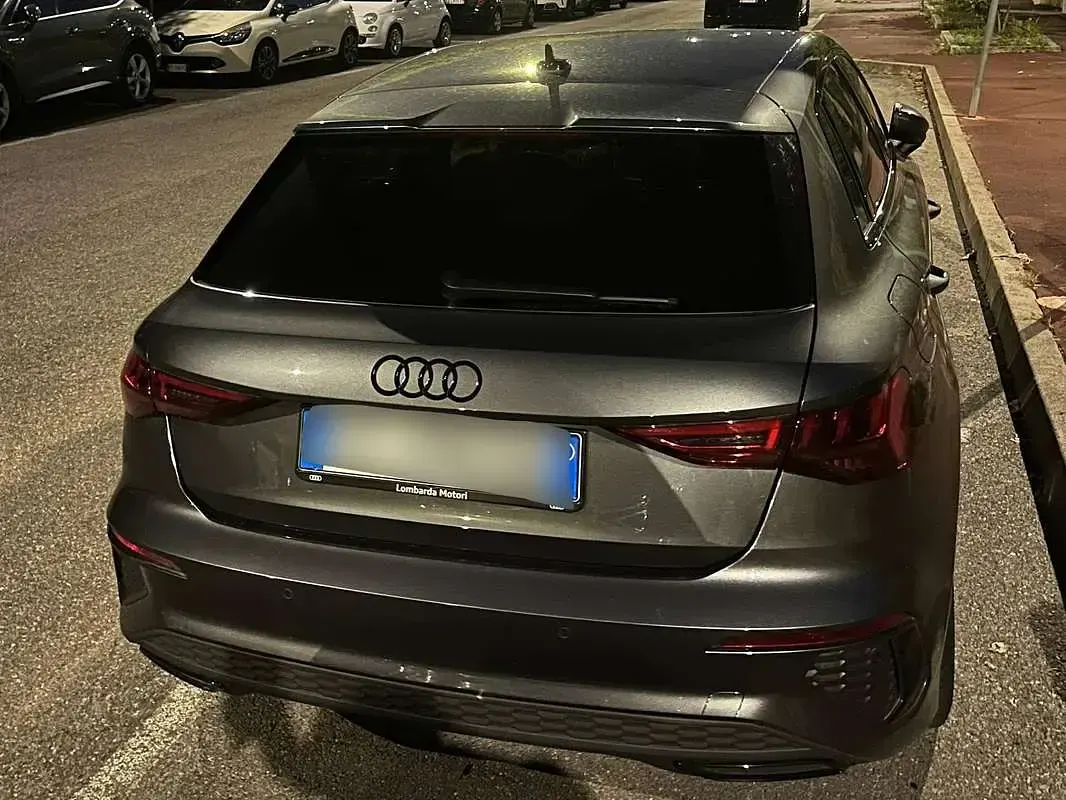 Usata Audi A3 S-Line 150 CV (110 kW) 2024 Grigio Berlina