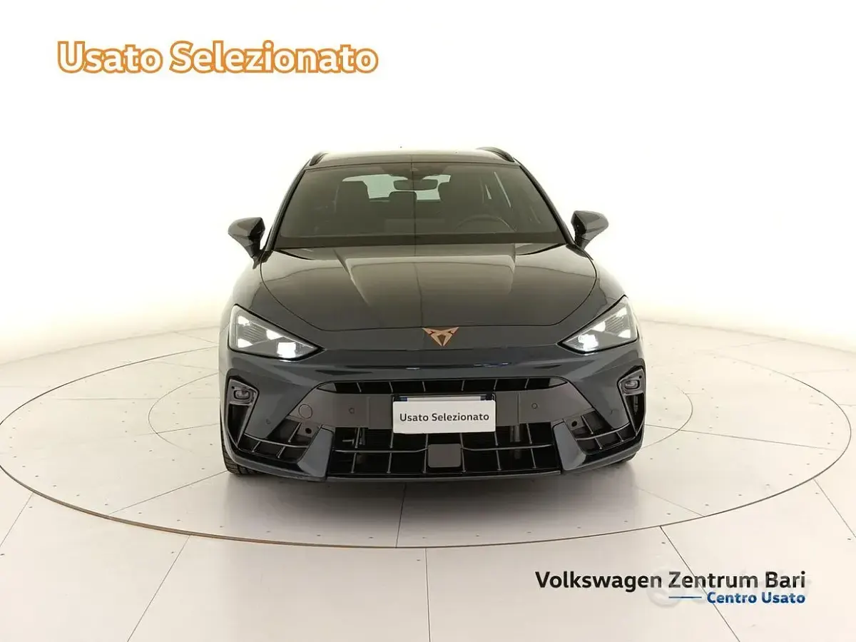 Usata Cupra Leon 150 CV (110 kW) 2024 Grigio Station wagon