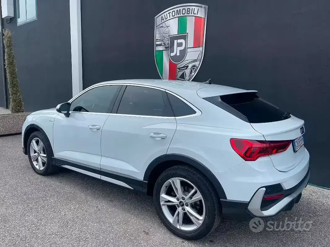 Usata Audi Q3 Sportback S-Line 150 CV (110 kW) 2023 Bianco SUV