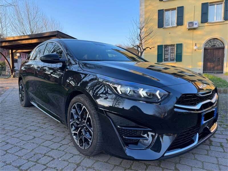 Usata Kia ProCeed GT-Line 160 CV (117 kW) 2022 Nero Utilitaria