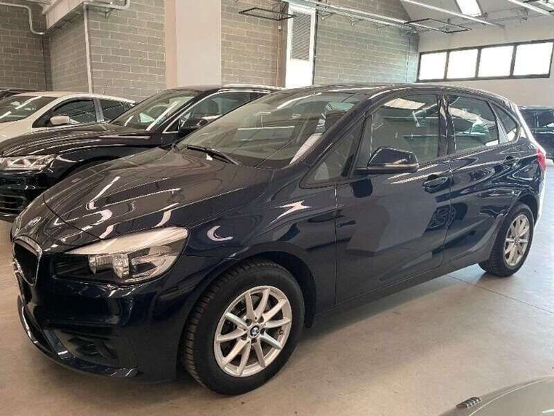 Blu met. Usata 2018 BMW 218 Active Tourer Advantage Monovolume | 13.700 € (Buon prezzo) - Immagine 1/4
