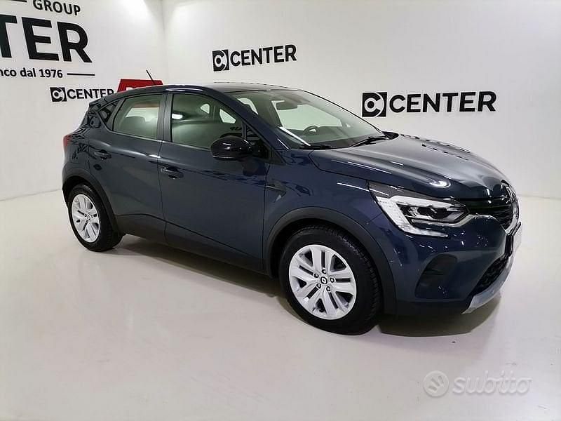 Usata Renault Captur Zen 145 CV (106 kW) 2022 Verde SUV