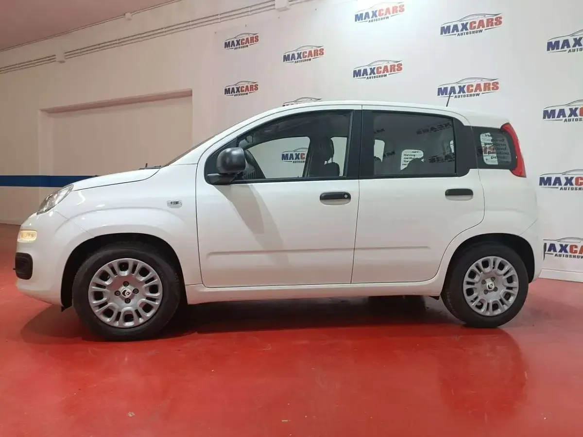 Nuova Fiat Panda Icon 65 CV (47 kW) 2025 Bianco Utilitaria