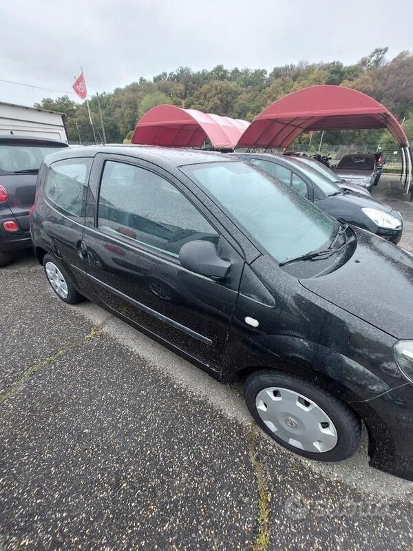 Usata Renault Twingo 75 CV (55 kW) 2010 Nero Utilitaria
