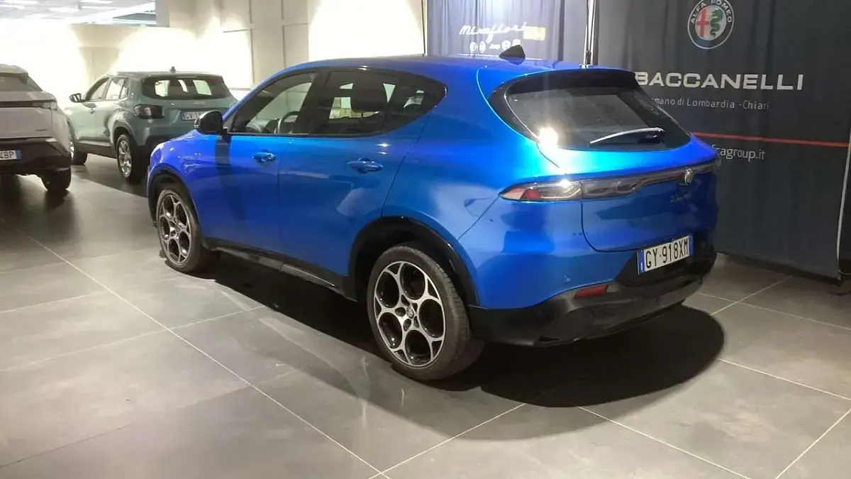 Usata Alfa Romeo Tonale Veloce 160 CV (117 kW) 2025 Blu/azzurro SUV