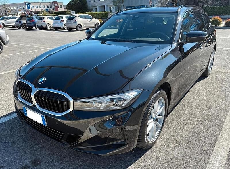 Usata BMW 320 2022 Nero Station wagon
