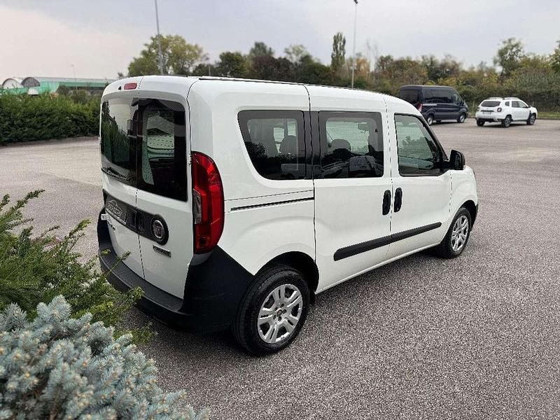 Usata Fiat Doblò Easy 90 CV (66 kW) 2021 Bianco(met.) Monovolume