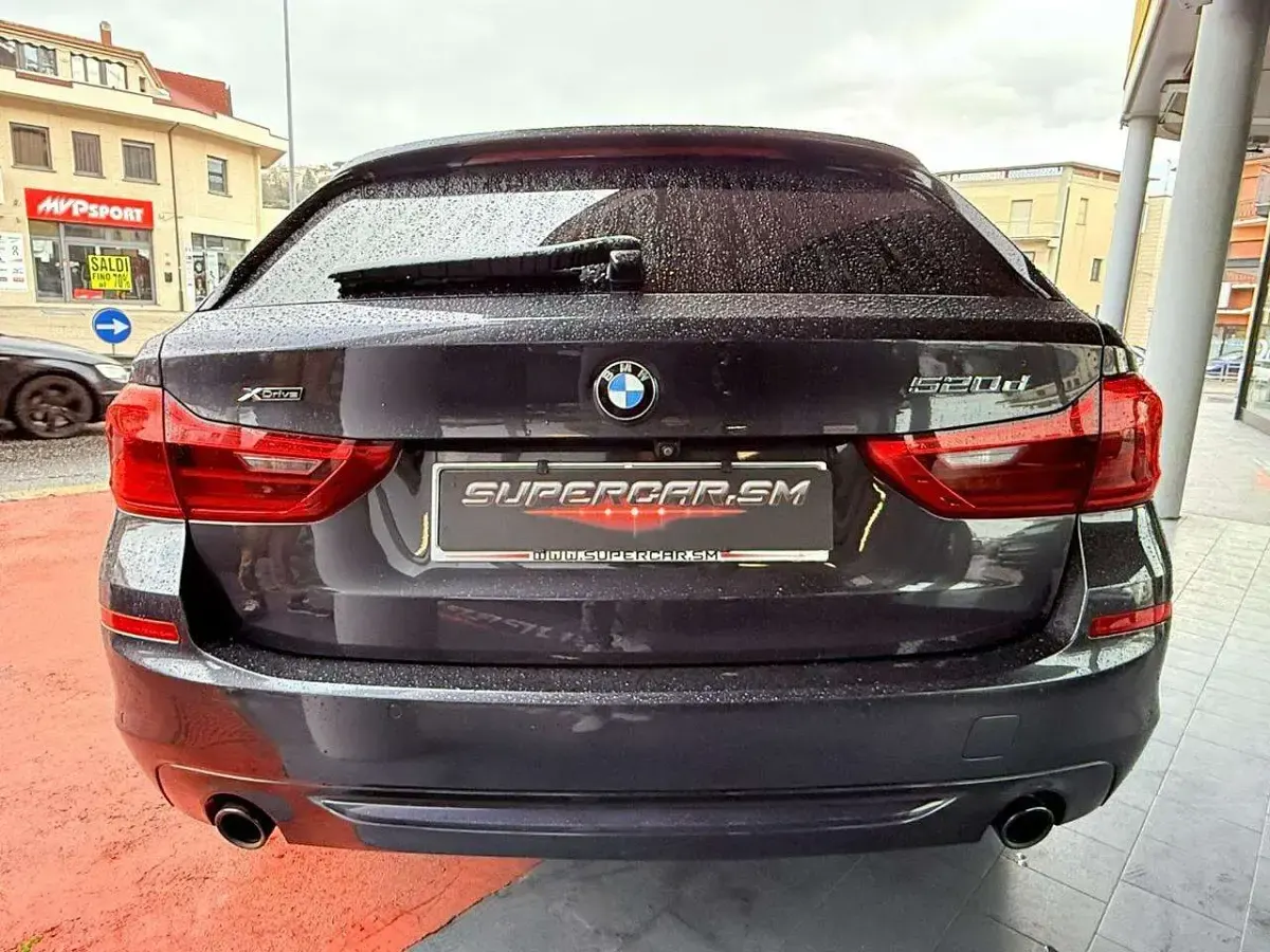 Usata BMW 520 Sport Line 190 CV (139 kW) 2019 Grigio Station wagon