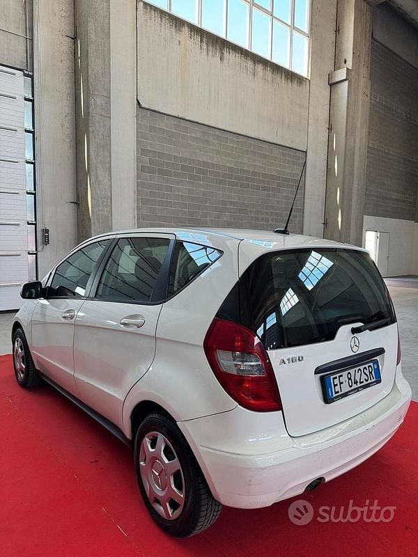 Usata Mercedes A160 Elegance 95 CV (69 kW) 2011 Bianco Berlina