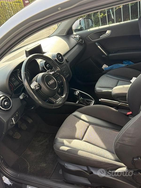 Usata Audi A1 Ambition 90 CV (66 kW) 2012 Nero Utilitaria