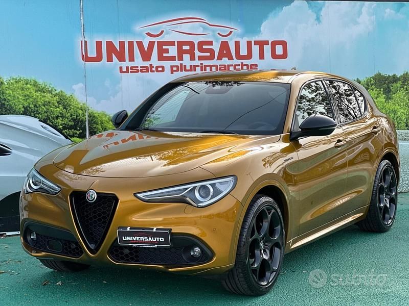 Usata Alfa Romeo Stelvio Veloce 210 CV (154 kW) 2021 Giallo SUV