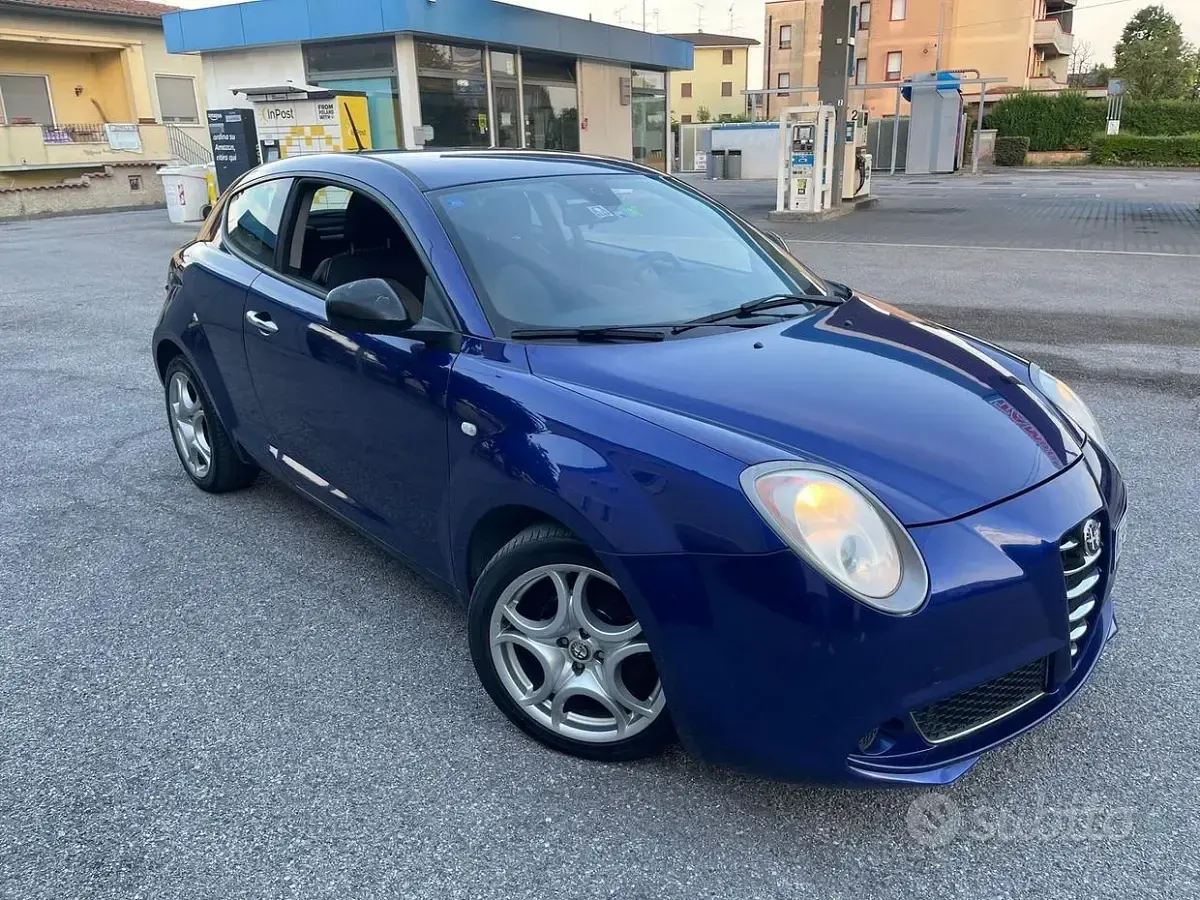 Usata Alfa Romeo MiTo Distinctive 95 CV (69 kW) 2011 Blu Utilitaria