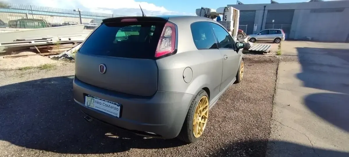 Usata Fiat Punto Evo Dynamic 90 CV (66 kW) 2010 Grigio Utilitaria
